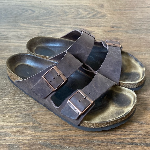Birkenstock Other - BIRKENSTOCK ARIZONA SIZE 42